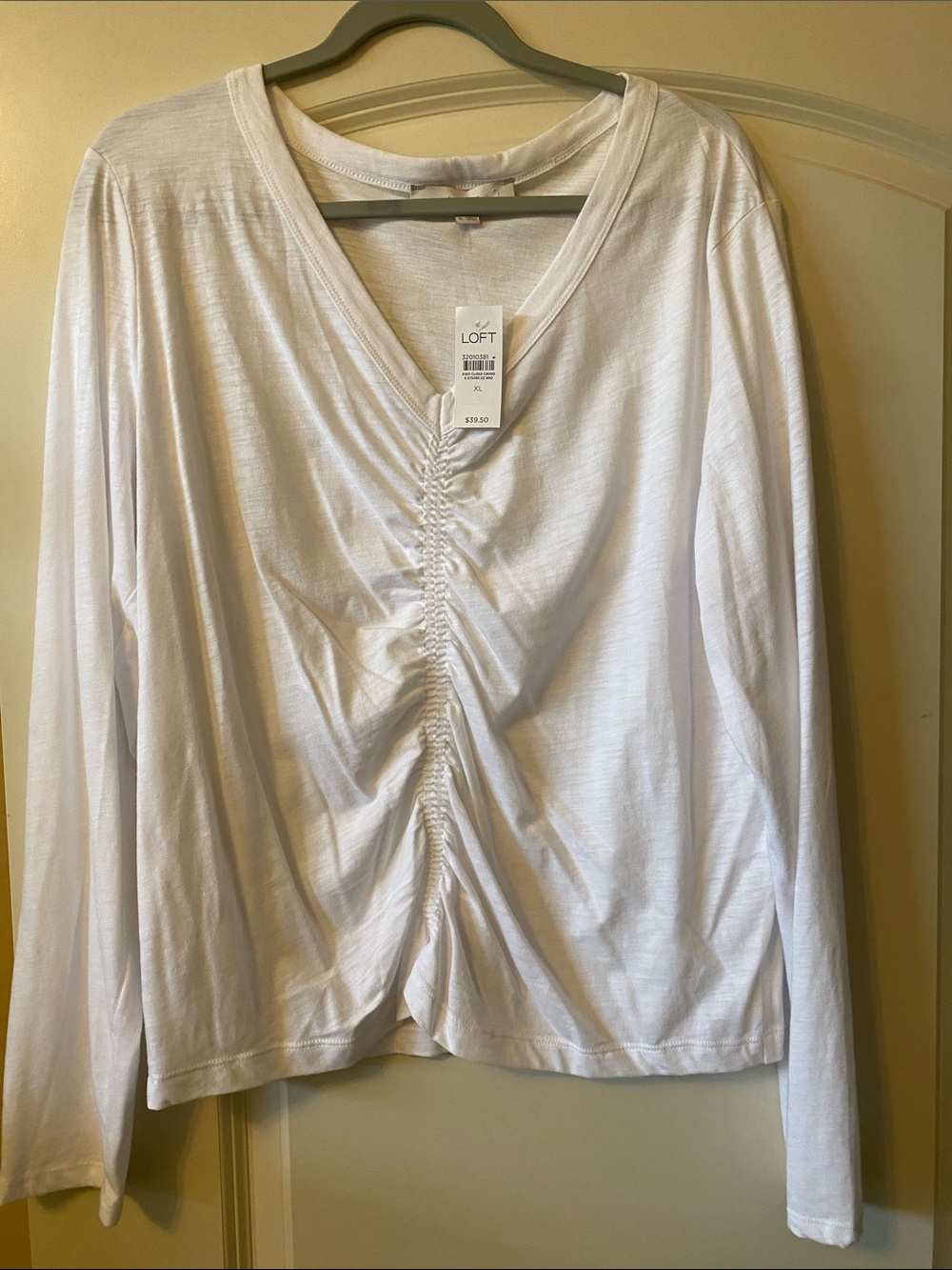 LOFT White V-Neck Long Sleeve Ruched Front Top